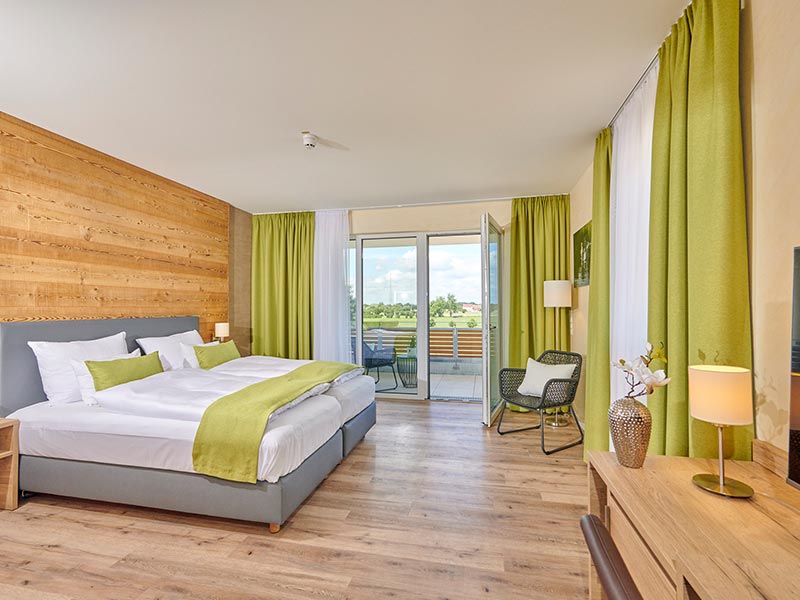 Bachhof Resort, Doppelzimmer Typ Donau Schlafzimmer